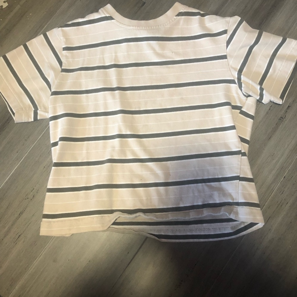Cropped striped tee